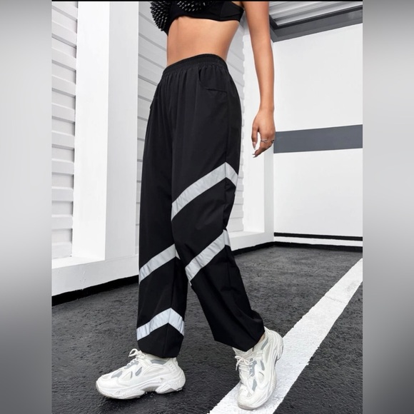 High Waist Reflective Chevron Straight Leg Pants - Picture 4 of 7
